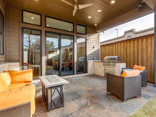 7912 Hanover Street, Dallas, TX 75225