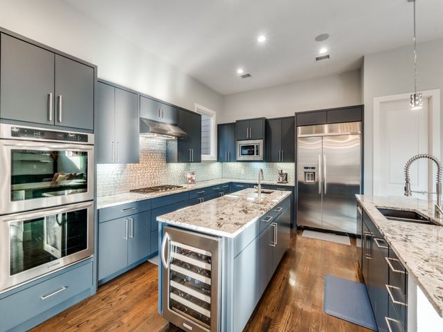 7912 Hanover Street, Dallas, TX 75225