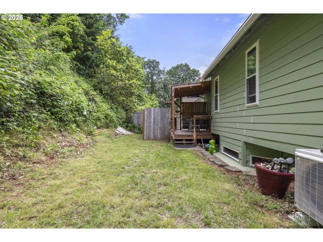 1340 CLASSICO Ct Se, Salem, OR 97306