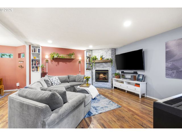 1340 CLASSICO Ct Se, Salem, OR 97306