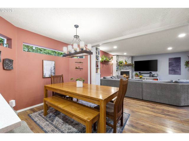 1340 CLASSICO Ct Se, Salem, OR 97306