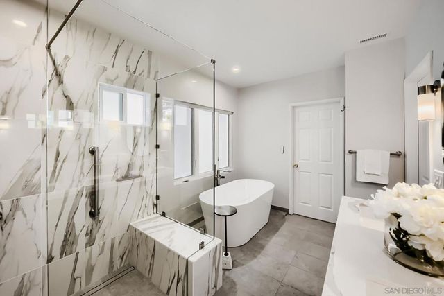5379 La Jolla Mesa, La Jolla, CA 92037