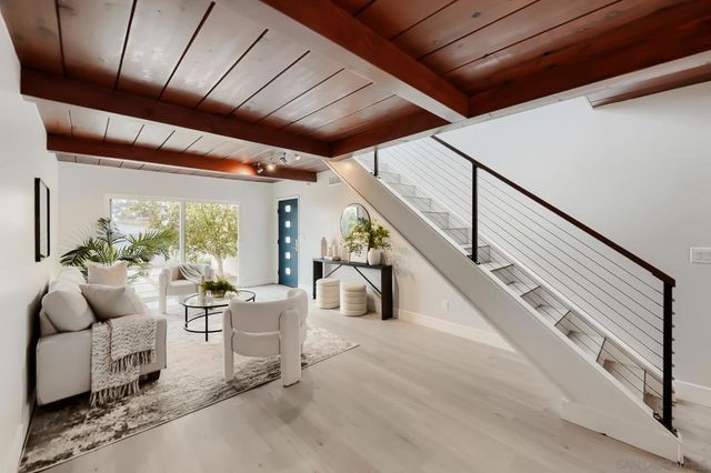 5379 La Jolla Mesa, La Jolla, CA 92037