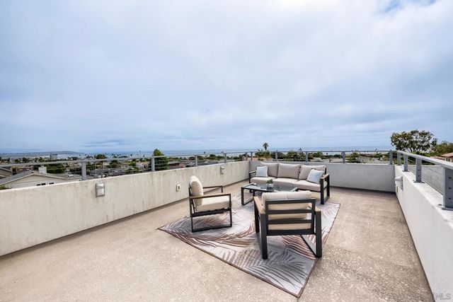 5379 La Jolla Mesa, La Jolla, CA 92037