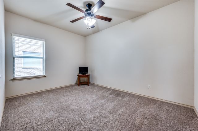 5813 Longmont Drive, Denton, TX 76208