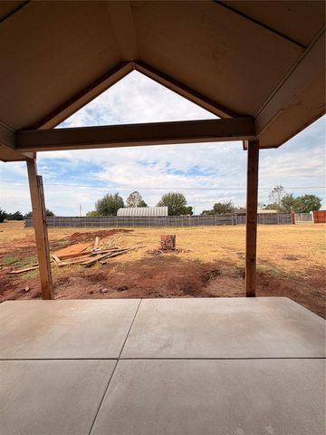 219 W Johnson Drive, Guthrie, OK 73044
