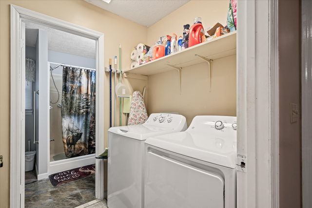 118 Glenwood Dr, Crossville, TN 38558