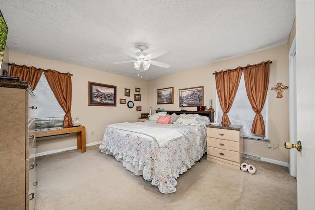118 Glenwood Dr, Crossville, TN 38558