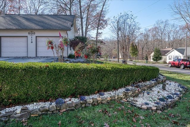 118 Glenwood Dr, Crossville, TN 38558