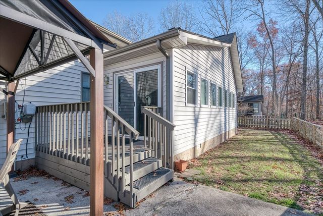 118 Glenwood Dr, Crossville, TN 38558