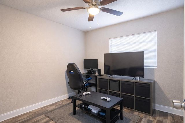 4664 PLEASANT VALLEY COURT, Orlando, FL 32811