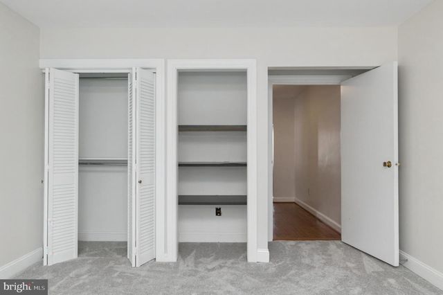 2920 FAIRMONT ST, Falls Church, VA 22042