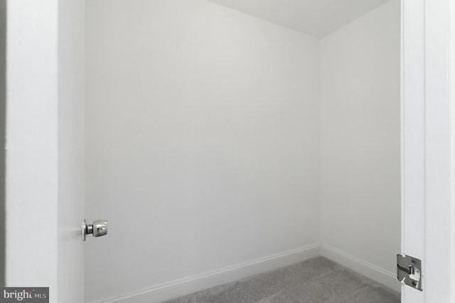 2920 FAIRMONT ST, Falls Church, VA 22042