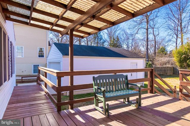 2920 FAIRMONT ST, Falls Church, VA 22042