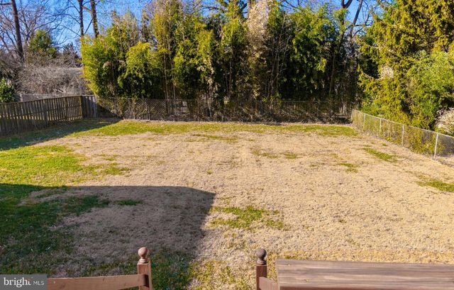 2920 FAIRMONT ST, Falls Church, VA 22042