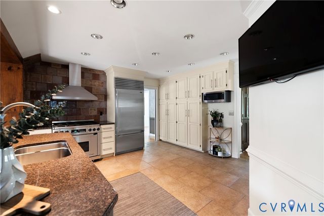2412 Hampden Row, Rockville, VA 23146