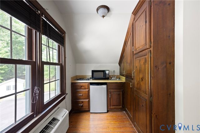 2412 Hampden Row, Rockville, VA 23146