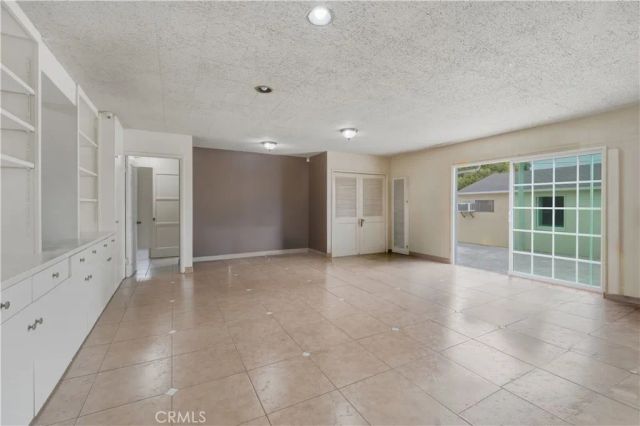 6626 Riverton, North Hollywood, CA 91606