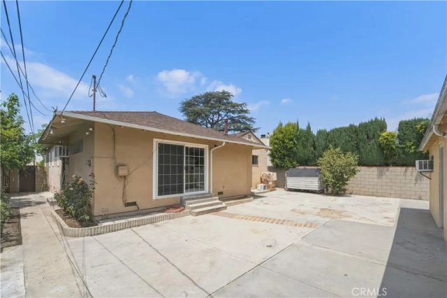 6626 Riverton, North Hollywood, CA 91606