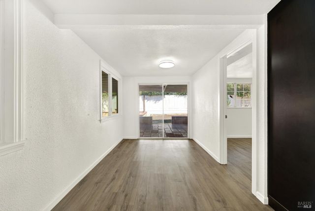 14 Joan Dr, American Canyon, CA 94503