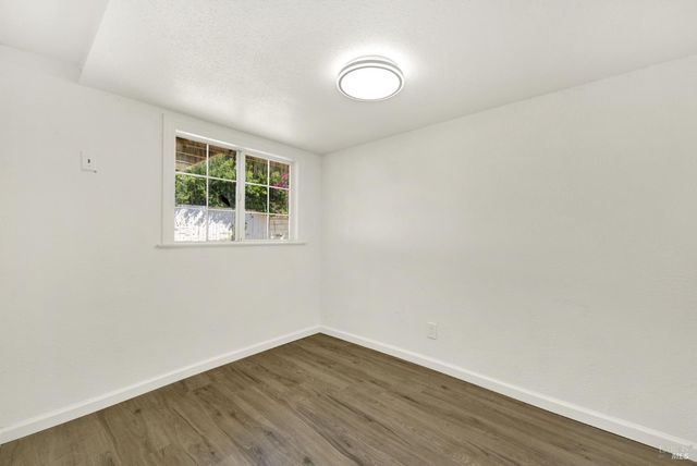 14 Joan Dr, American Canyon, CA 94503