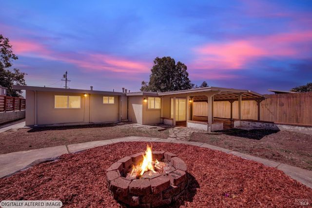 14 Joan Dr, American Canyon, CA 94503