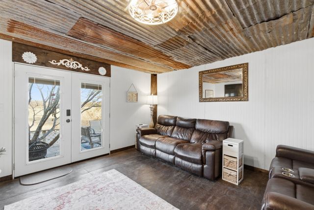 1085 County Road 172, Bluff Dale, TX 76433