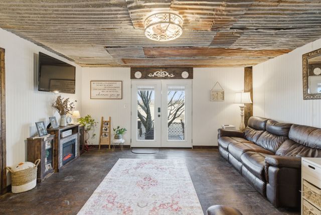 1085 County Road 172, Bluff Dale, TX 76433