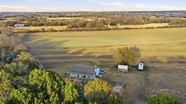 1085 County Road 172, Bluff Dale, TX 76433