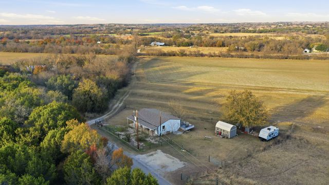 1085 County Road 172, Bluff Dale, TX 76433