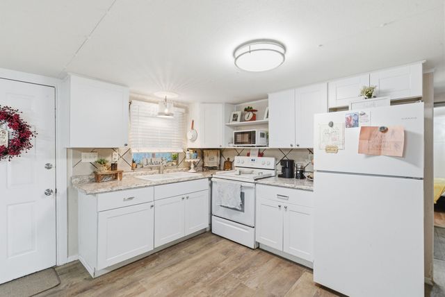 1085 County Road 172, Bluff Dale, TX 76433