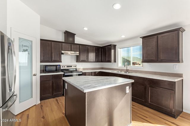 10223 E OSO Road, San Tan Valley, AZ 85143