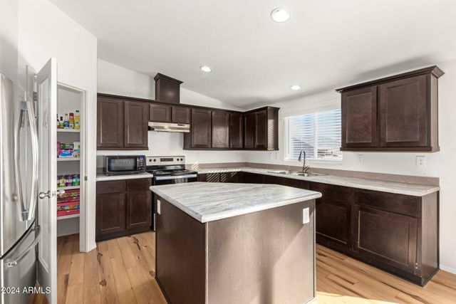 10223 E OSO Road, San Tan Valley, AZ 85143