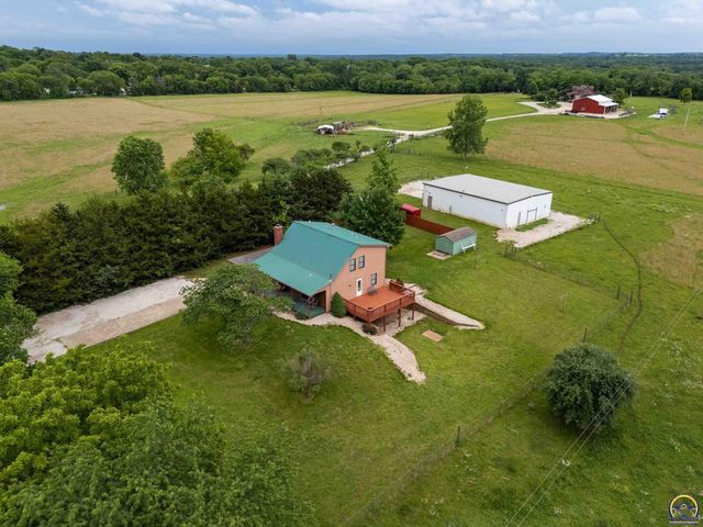 8737 SW 85th St, Auburn, KS 66402