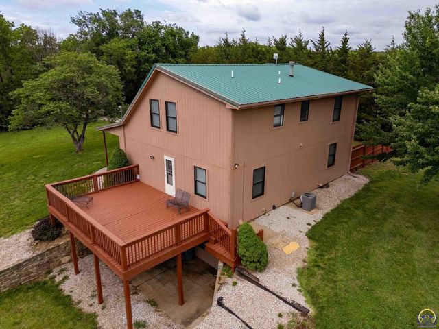 8737 SW 85th St, Auburn, KS 66402