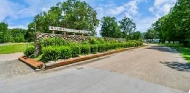 160 Champion Way, Livingston, TX 77351