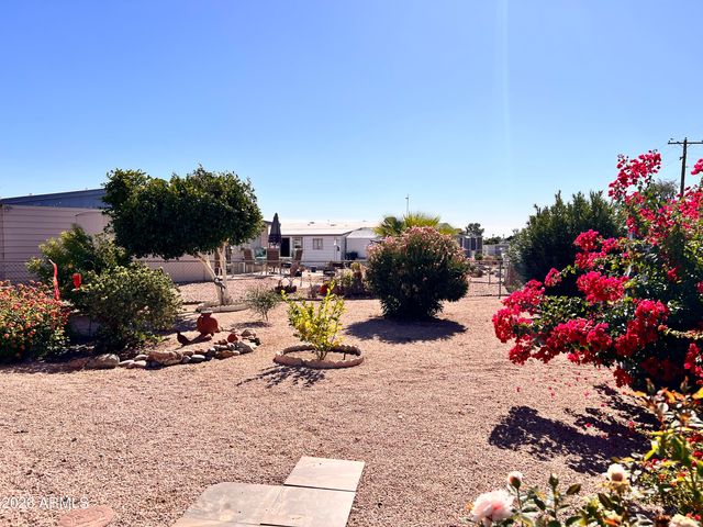 7212 E Abilene Avenue, Mesa, AZ 85208