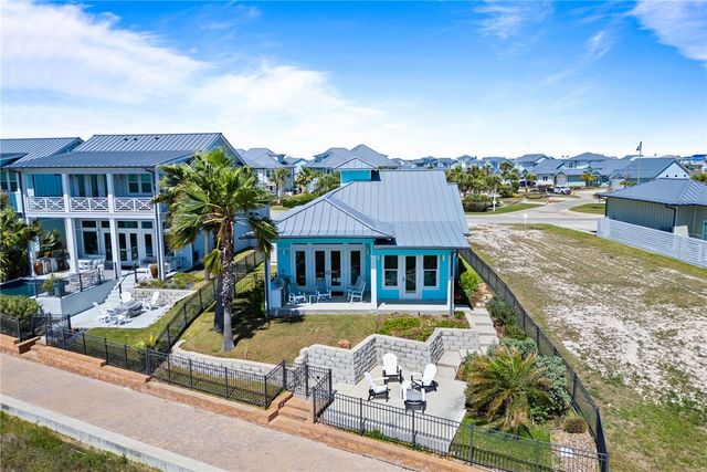 276 Reserve Lane, Rockport, TX 78382