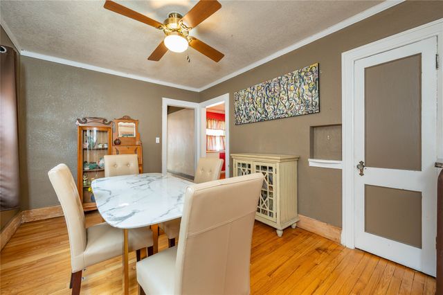 3936 University Avenue 3, Des Moines, IA 50311