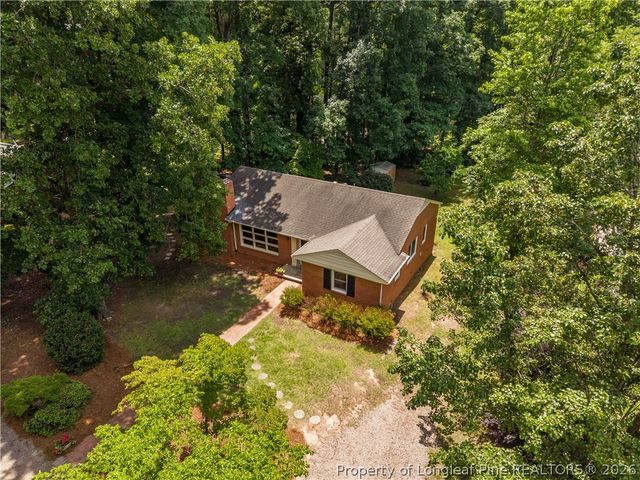 2413 Carbonton Road, Sanford, NC 27330