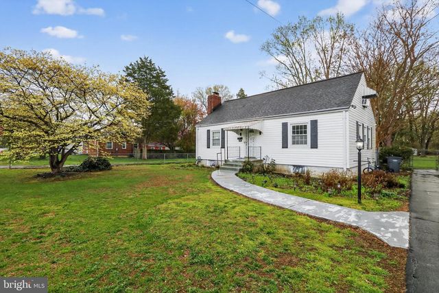 3501 GROVETON ST, Alexandria, VA 22306