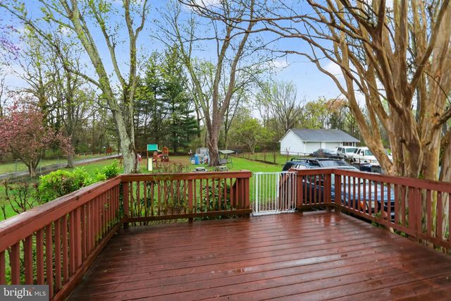 3501 GROVETON ST, Alexandria, VA 22306