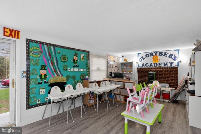 3501 GROVETON ST, Alexandria, VA 22306