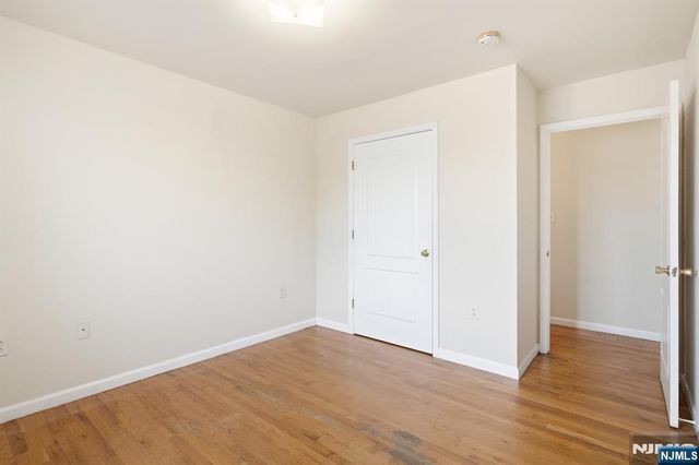 17 Chester Avenue, Newark, NJ 07104