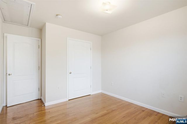 17 Chester Avenue, Newark, NJ 07104