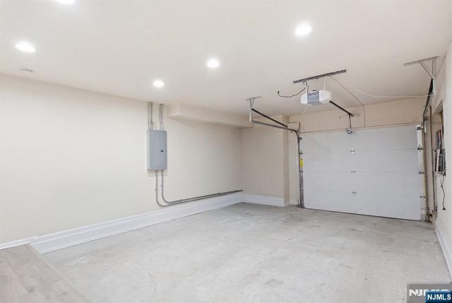 17 Chester Avenue, Newark, NJ 07104