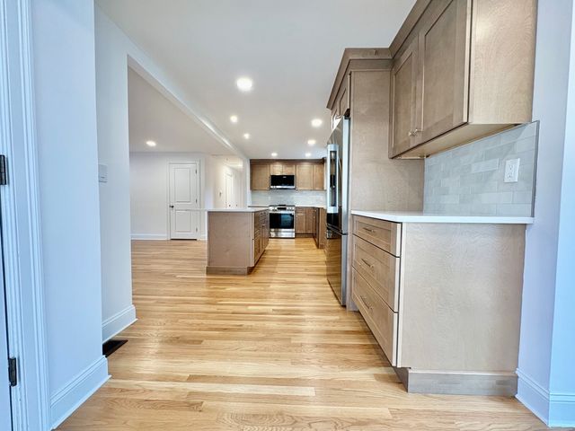 5 Wennerberg Road, Middleton, MA 01949