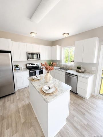 7197 Essex Drive, Ypsilanti, MI 48197