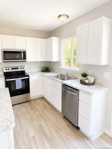 7197 Essex Drive, Ypsilanti, MI 48197