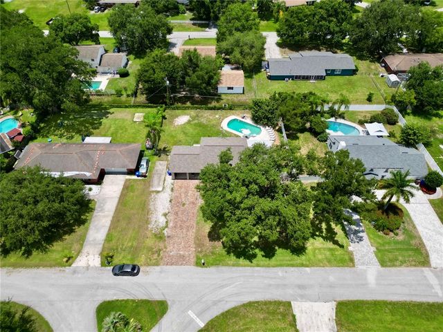2400 SUE DRIVE, Kissimmee, FL 34741